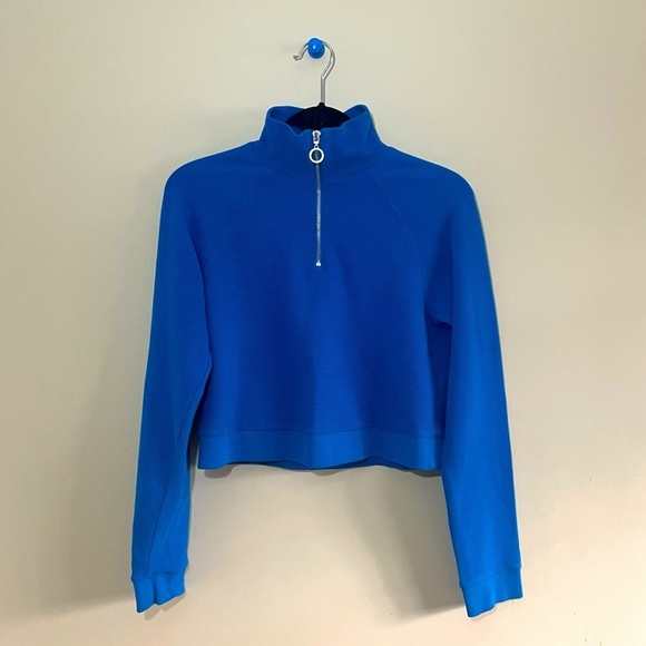 BLUE Crop Top Long Sleeve Collar Zipper | Forever 21 - Picture 2 of 6